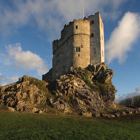 Roch Castle Hotel Екстериор снимка